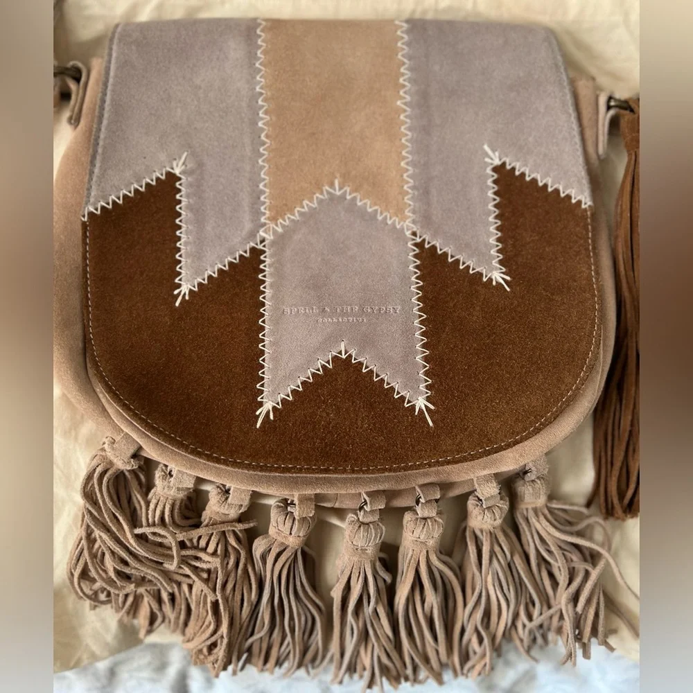 Spell & The Gypsy Collective Zephyr Patchwork Saddle Bag. - Picture 6 of 16